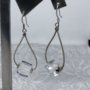 𝅺Artisan mesh wire cube crystal glass dangle drop dressy long earrings- unique.